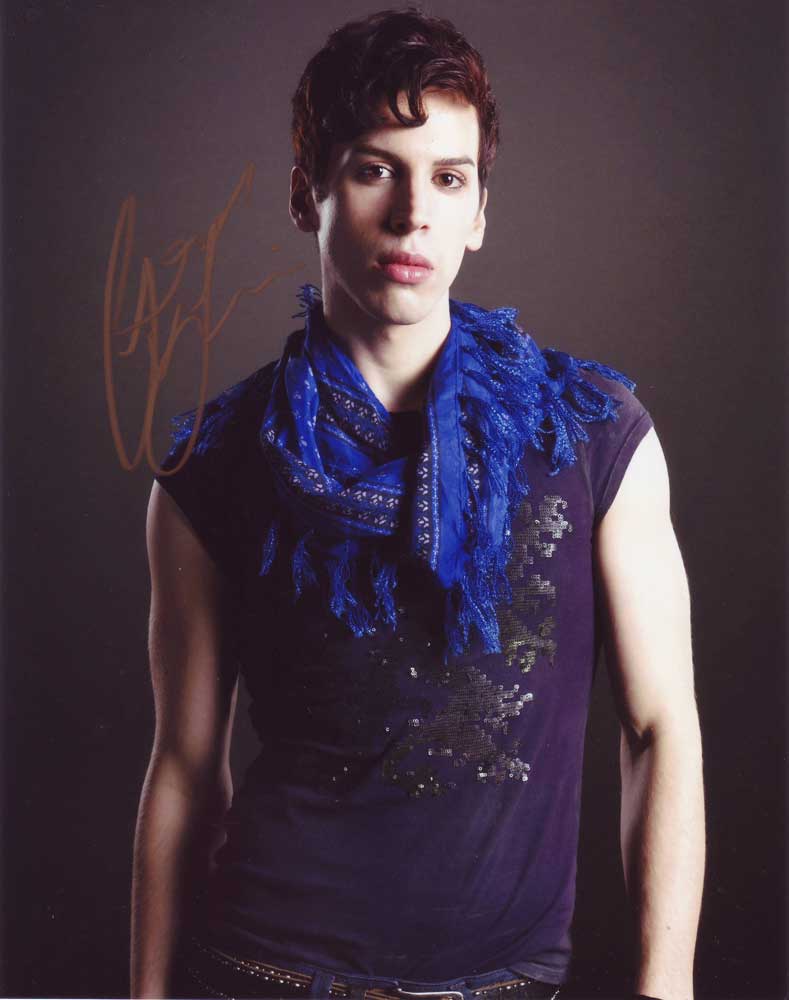 Jordan Gavaris in-person autographed photo
