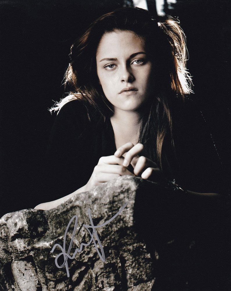 Kristen Stewart in-person autographed photo