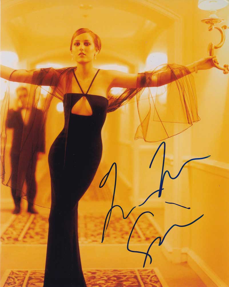 Leelee Sobieski in-person autographed photo