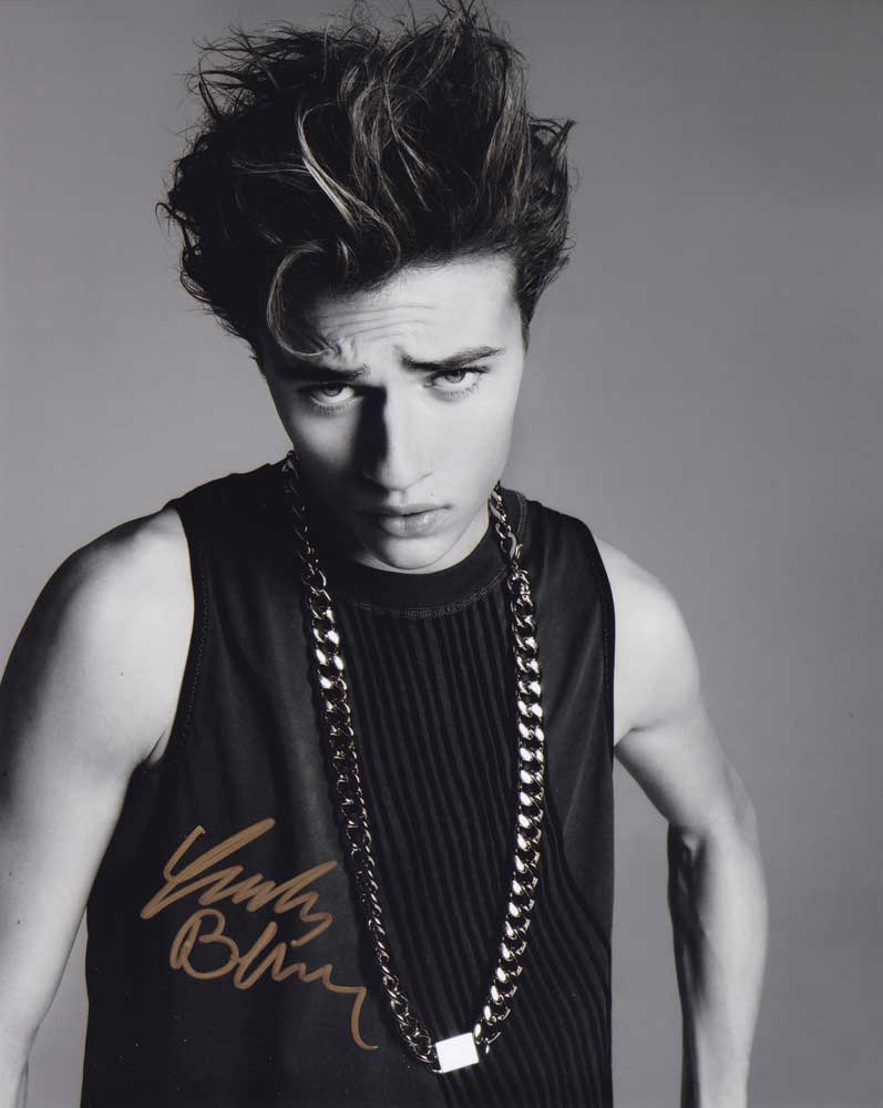 Lucky Blue Smith in-person autographed photo