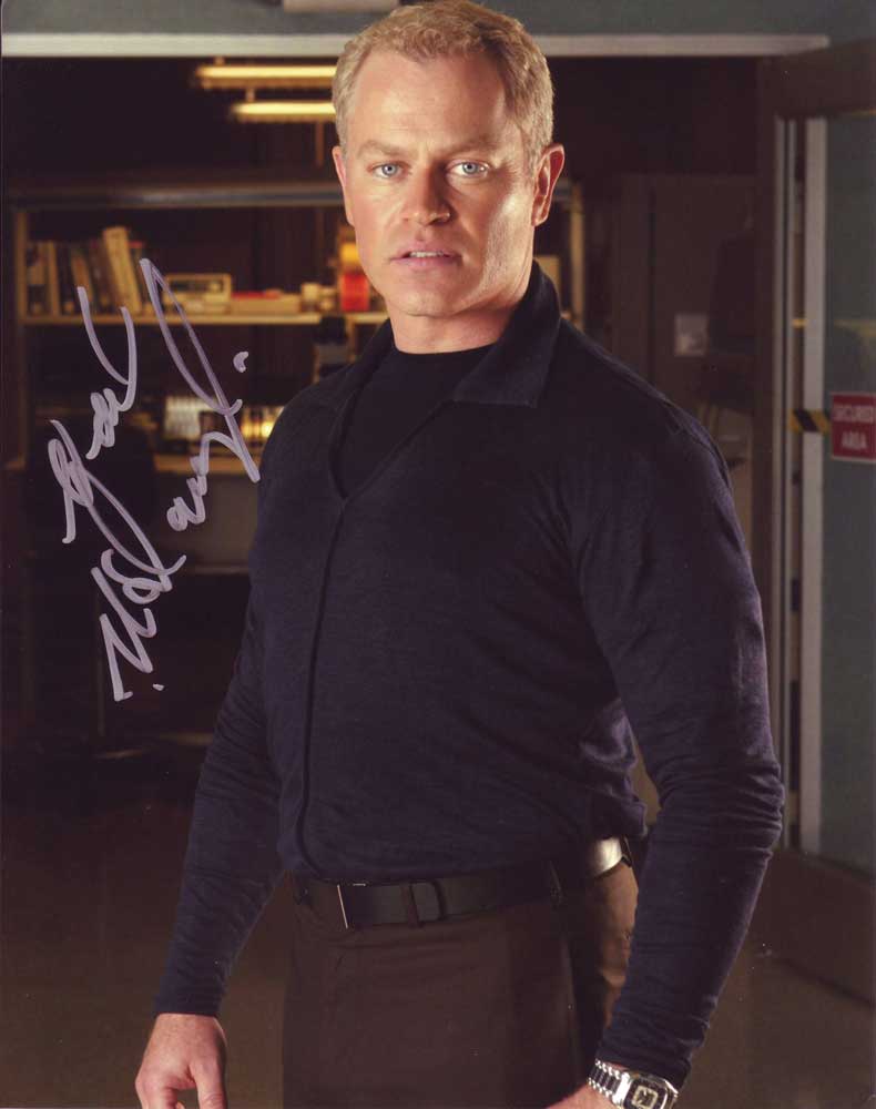 Neal McDonough in-person autographed photo