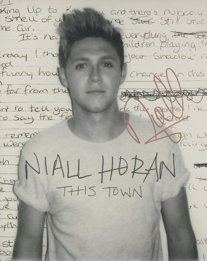 Niall Horan in-person autographed photo One Direction