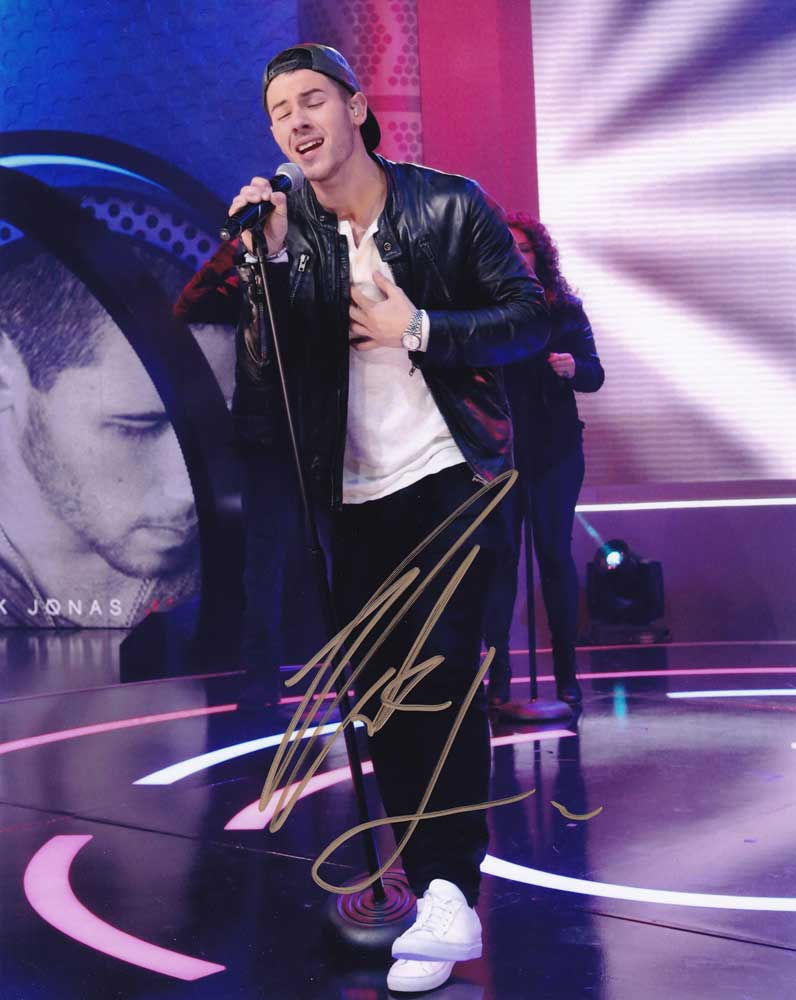 Nick Jonas in-person autographed photo