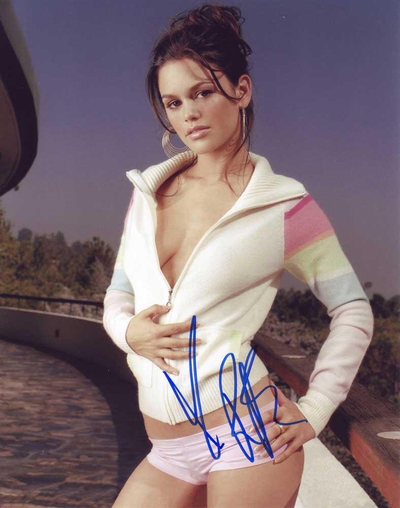 Rachel Bilson in-person autographed photo